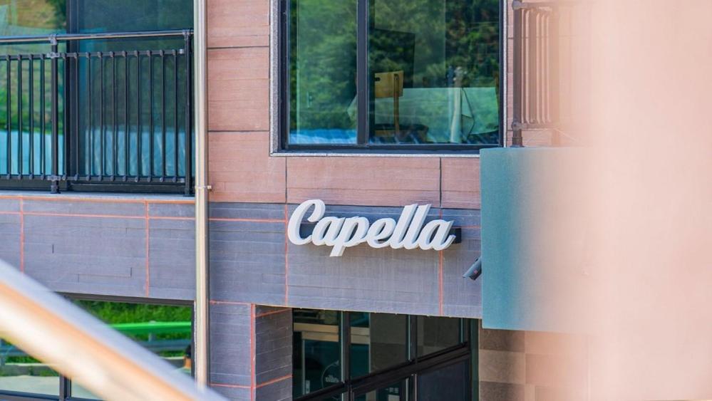 Готель Goseong Capella Spa Pension Екстер'єр фото